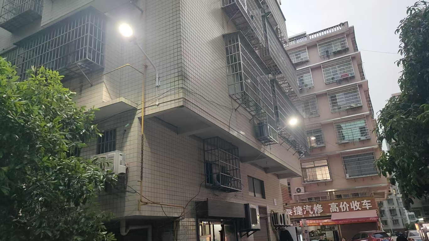 市政要聞 | 感謝信里的民生溫度！湘江新區(qū)八家灣小區(qū)改造工程圓滿收官獲天頂街道點(diǎn)贊